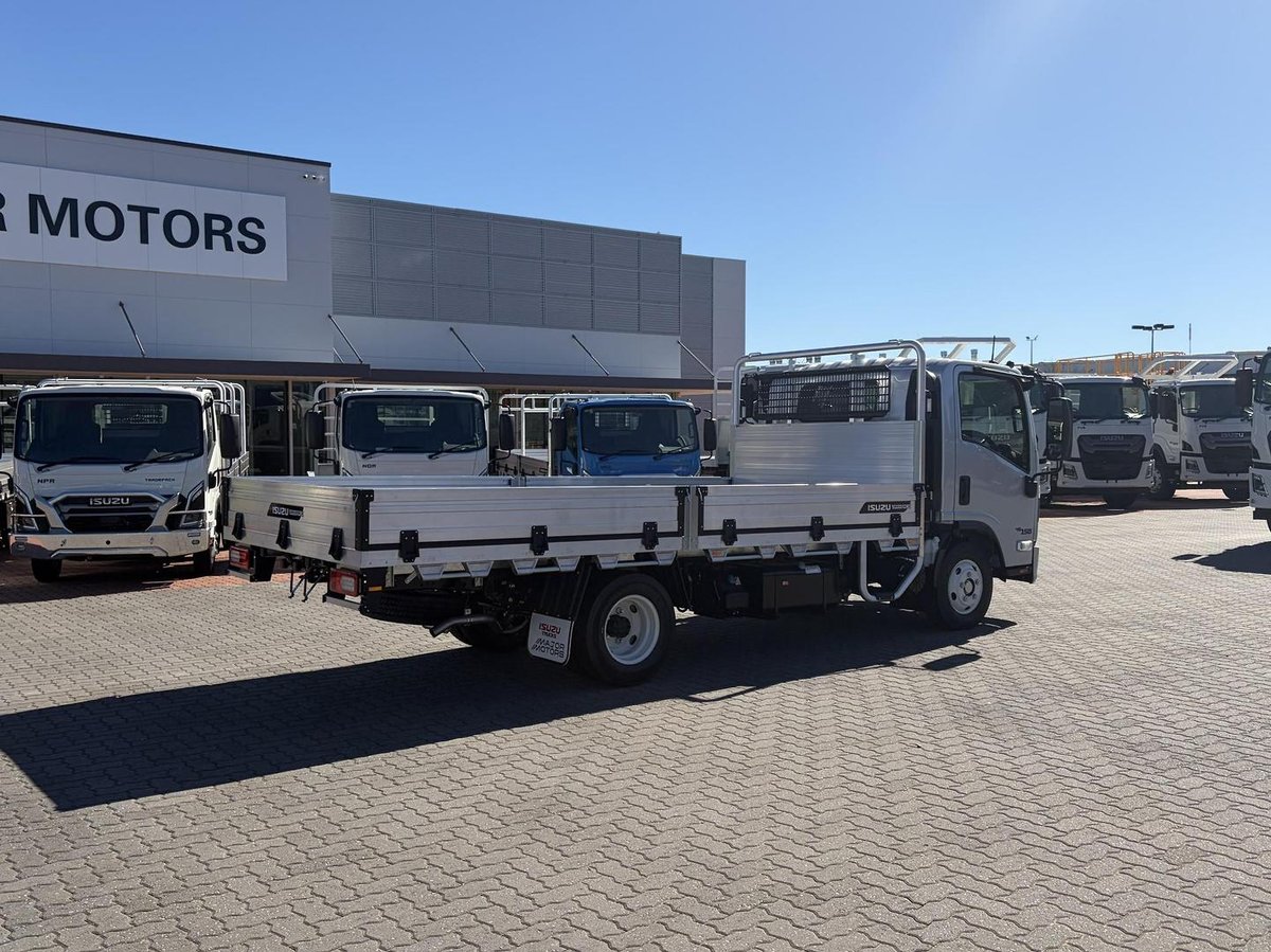 2026 Isuzu Nnr 45 150 Dt D34 Traypack image 8