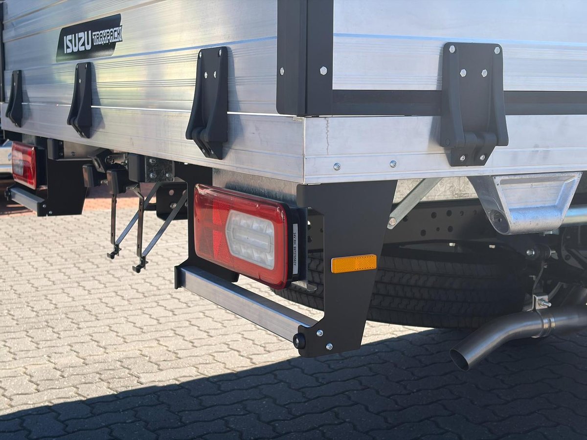 2026 Isuzu Nnr 45 150 Dt D34 Traypack image 10