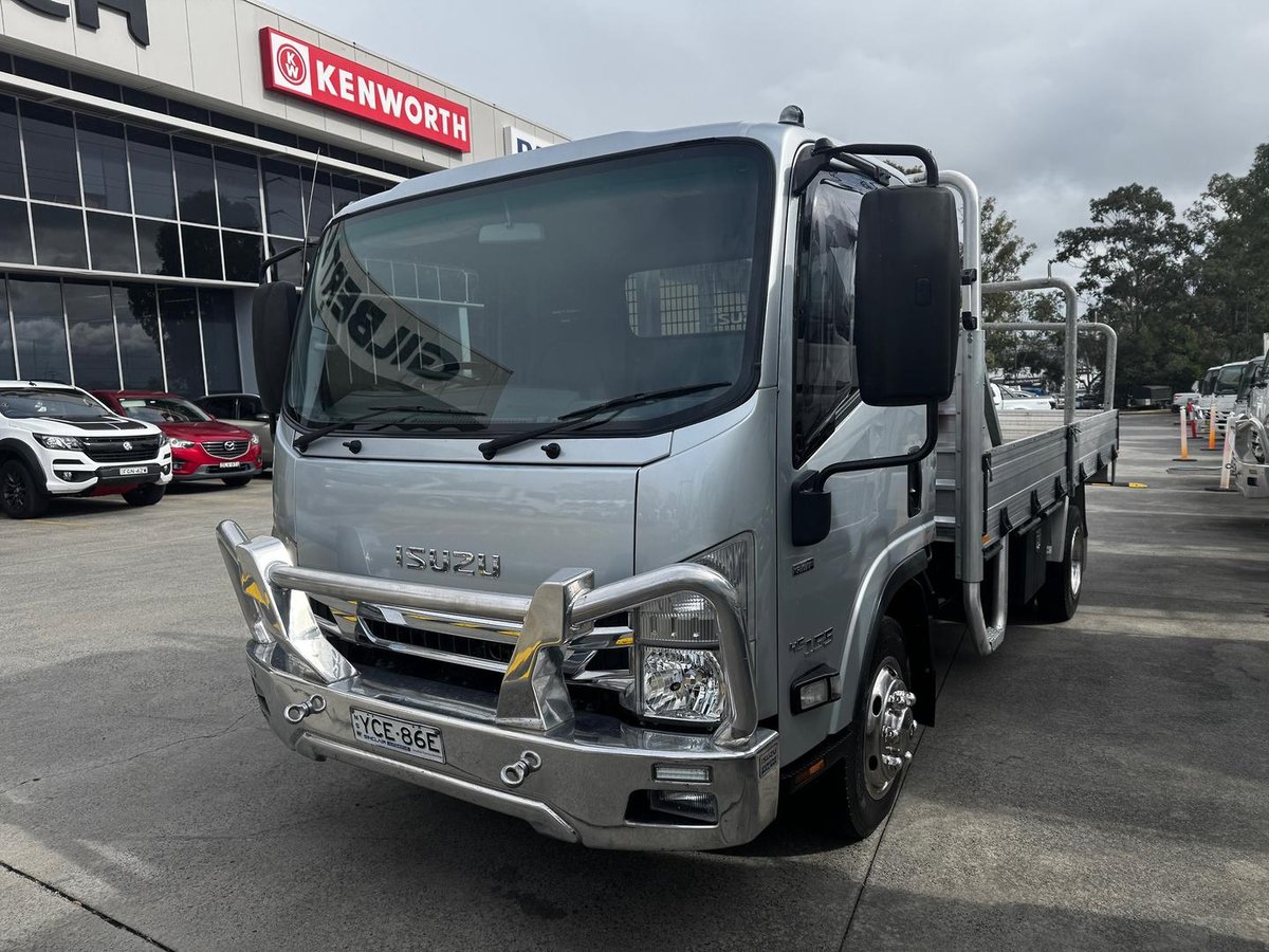 2018 Isuzu N Series NPR 45/55-155 image 32