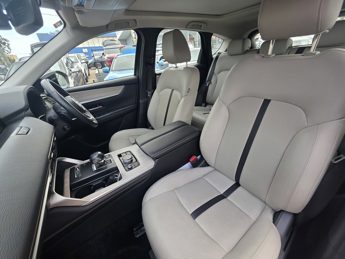 2024 Mazda CX-60 P50e GT KH Series AWD image 14