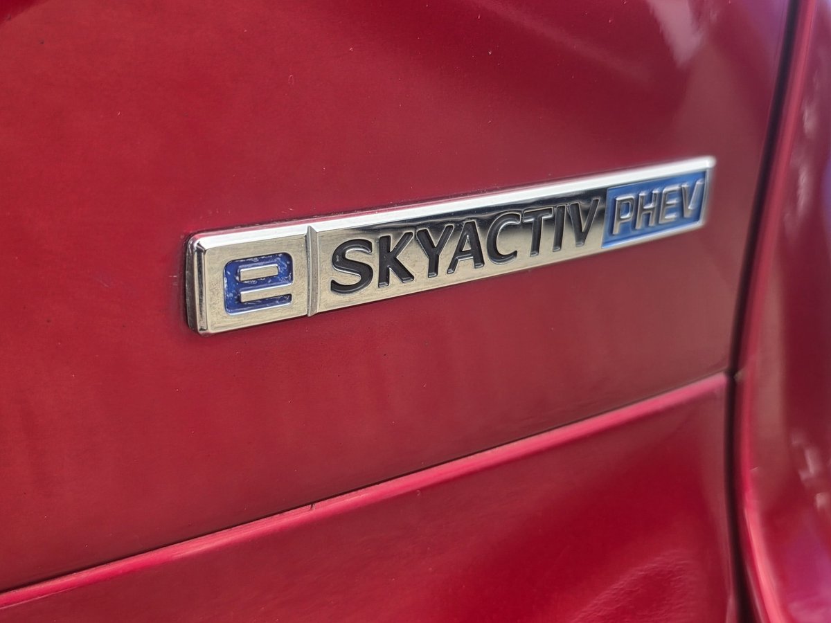 2024 Mazda CX-60 P50e GT KH Series AWD image 18