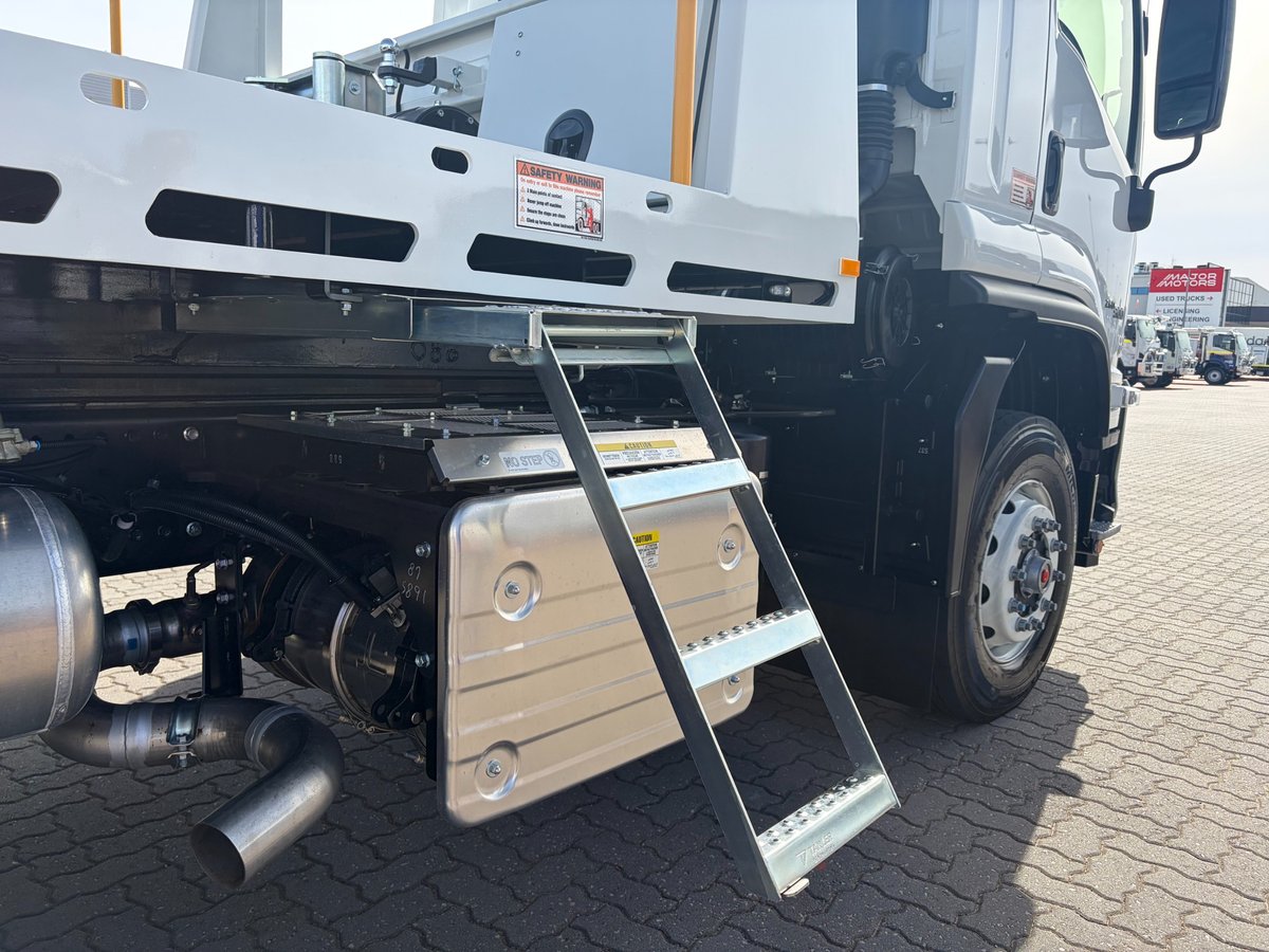 2026 Isuzu Trucks Fvy 260-300 At R67 image 12
