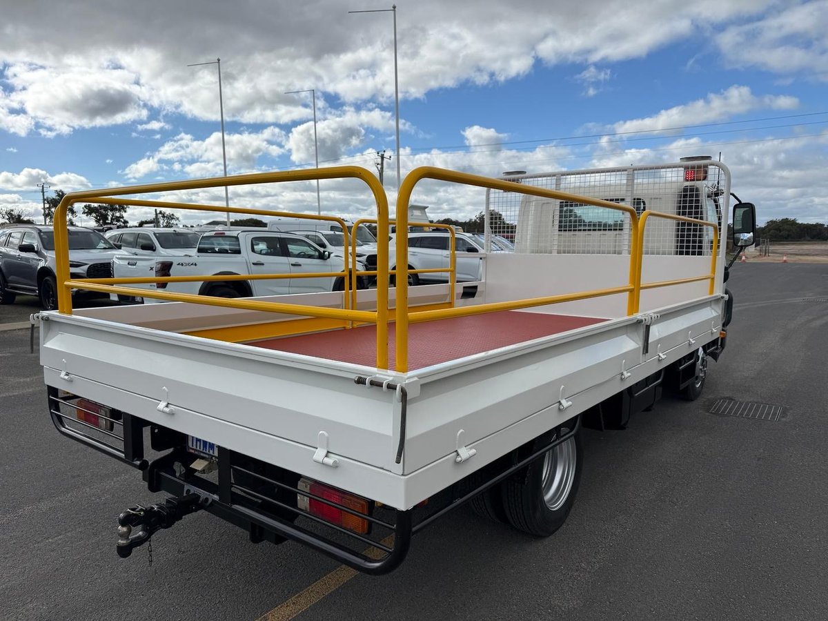 2023 Hino 300 Series 616 image 12