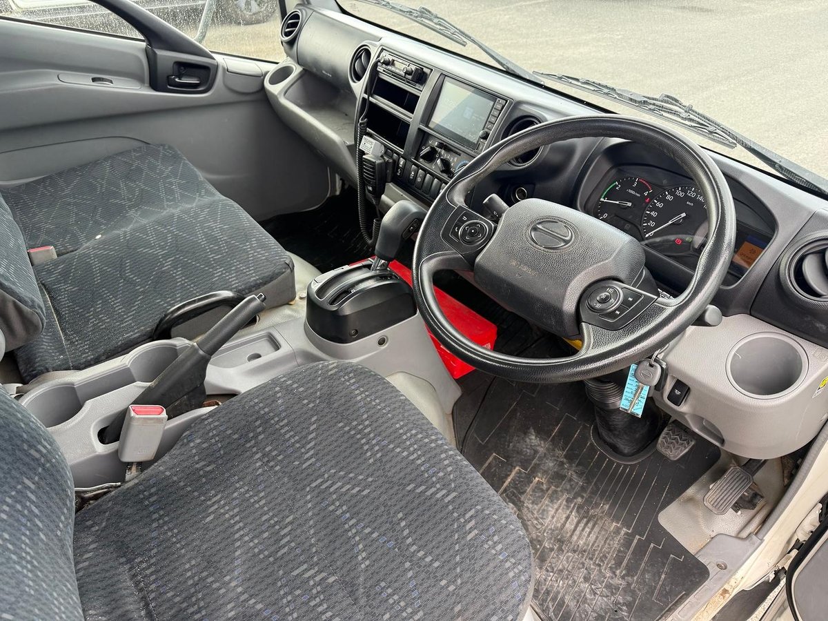 2023 Hino 300 Series 616 image 16