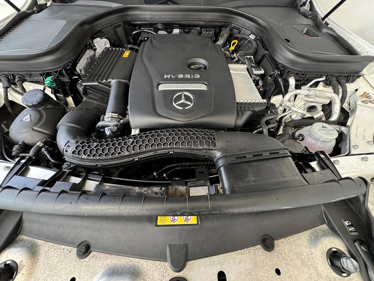2020 Mercedes-Benz GLC-Class GLC300 e X253 Four Wheel Drive image 27