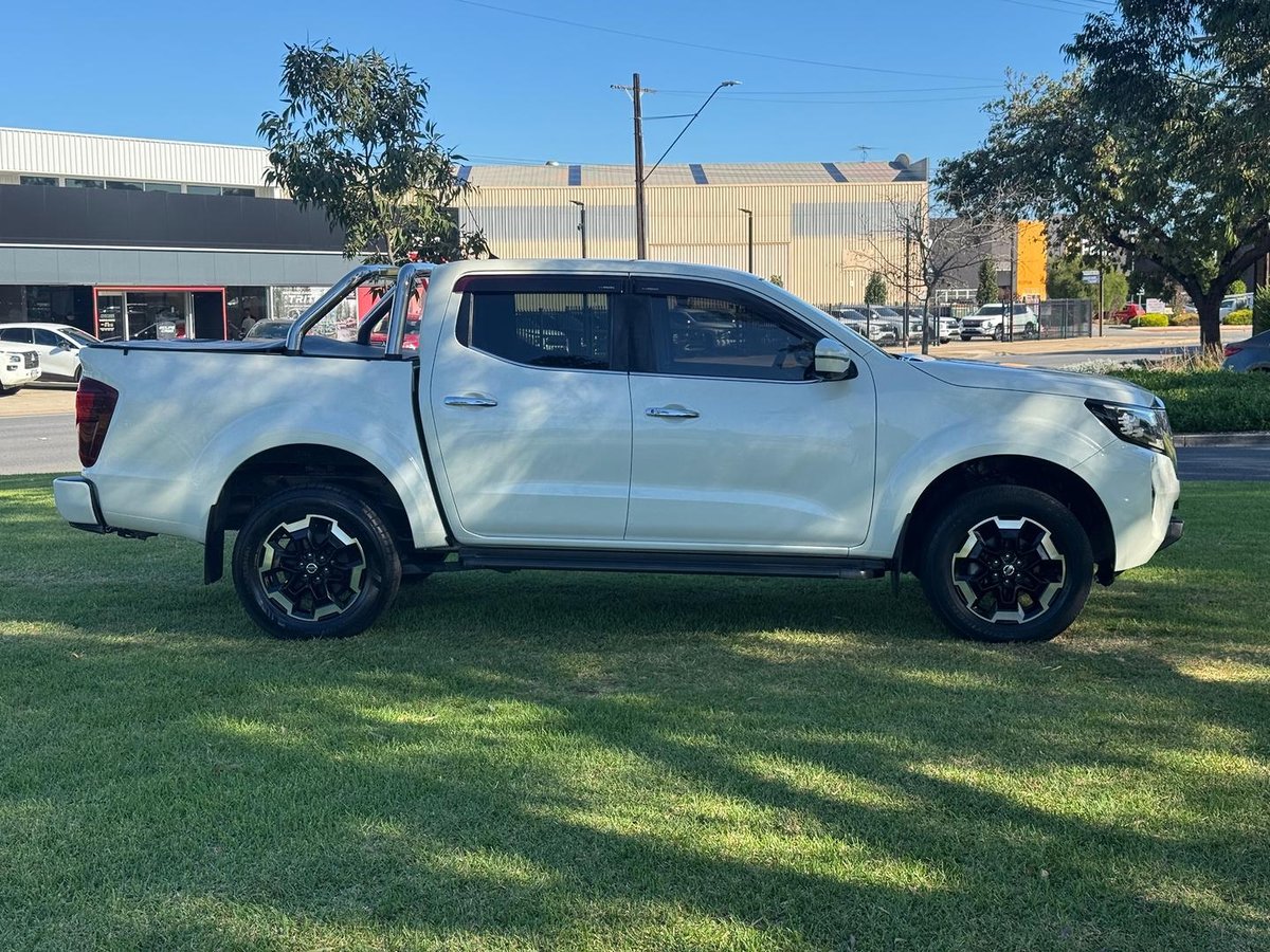 2021 Nissan Navara ST-X D23 MY21 4X4 Dual Range image 8