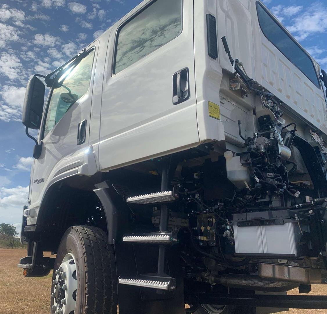2026 Isuzu Fts 150-260 At C43 4X4 image 3