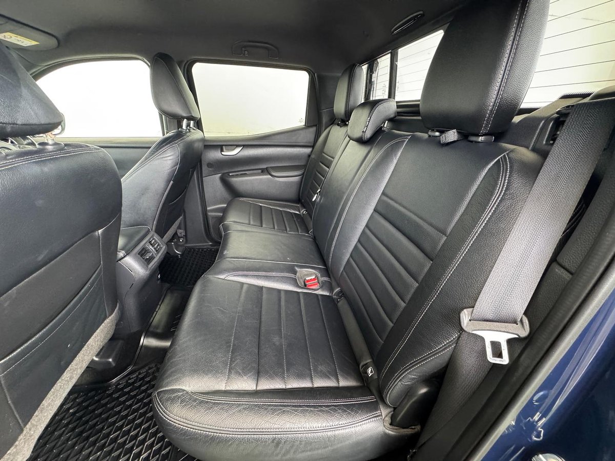 2018 Mercedes-Benz X-Class X350d Power 470 4X4 Dual Range image 16