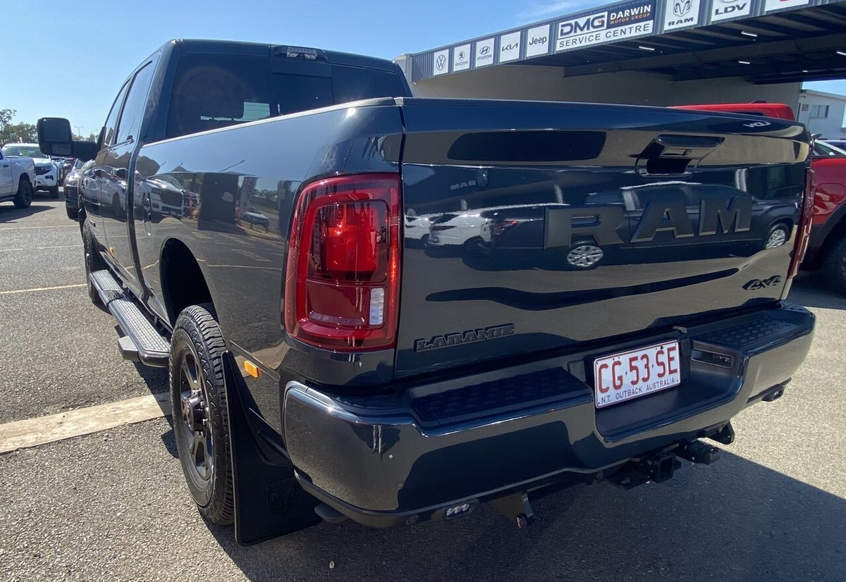 2025 Ram 2500 Laramie DJ image 4