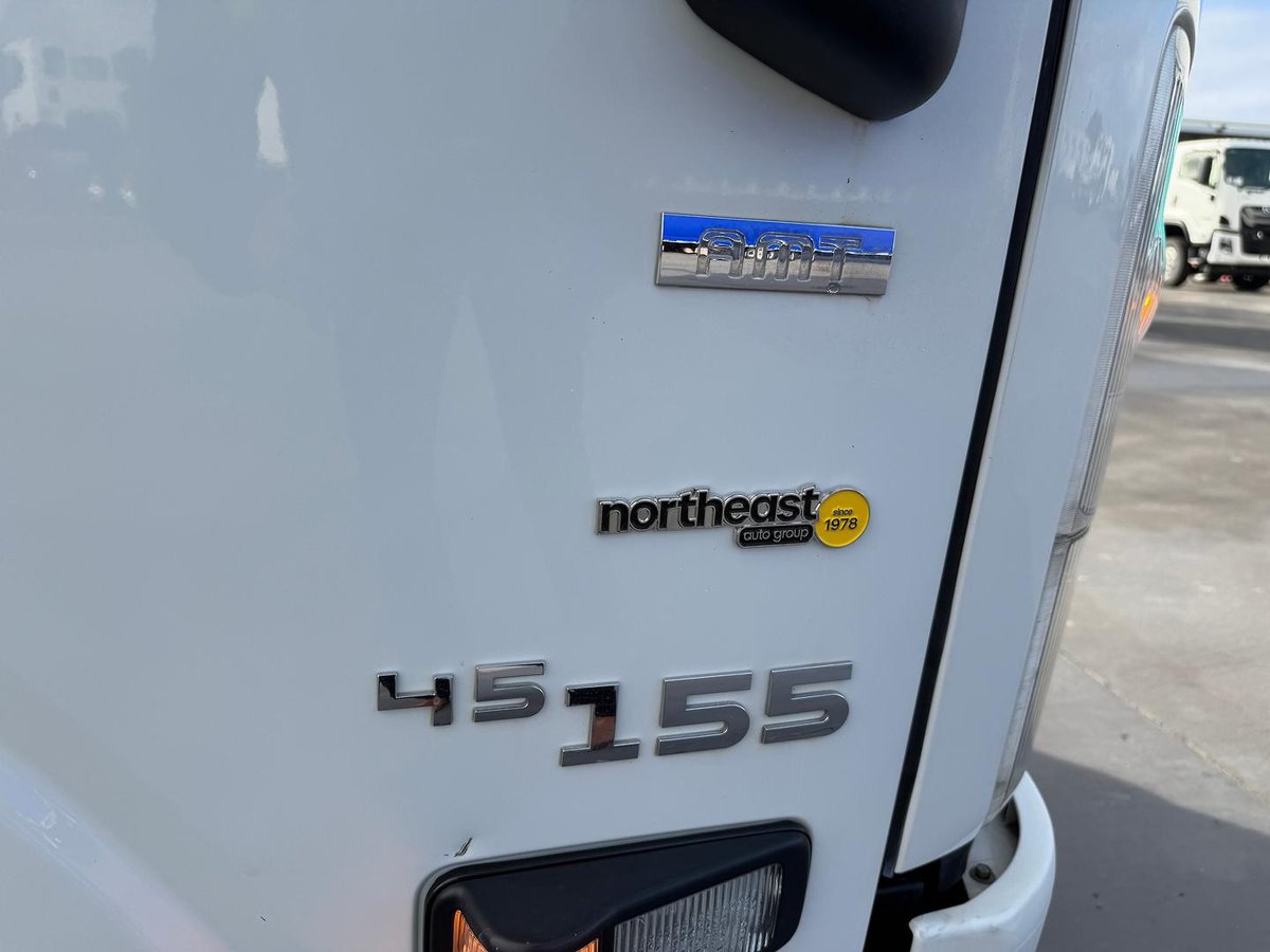 2020 Isuzu N Series Npr 45/55-155 image 9