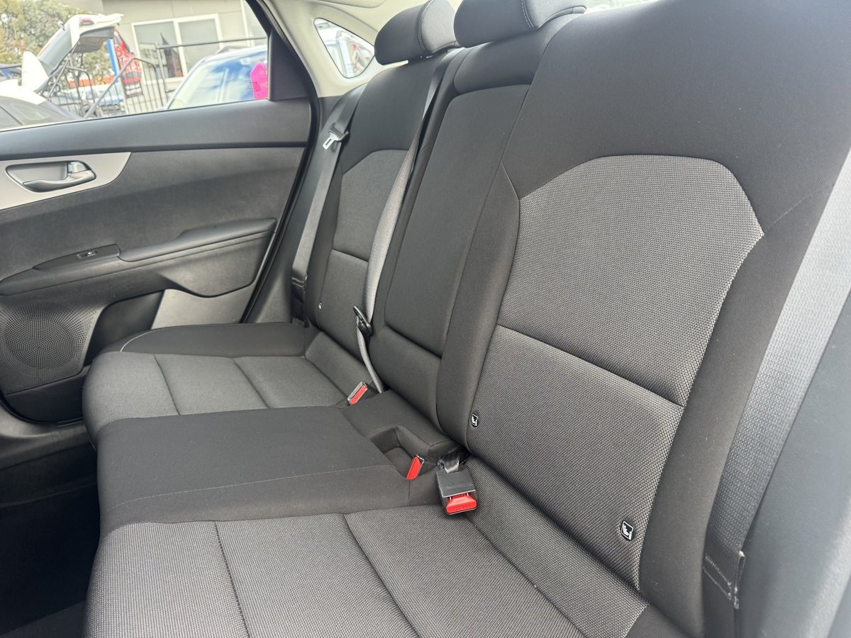 2023 Kia Cerato S BD MY24 image 10