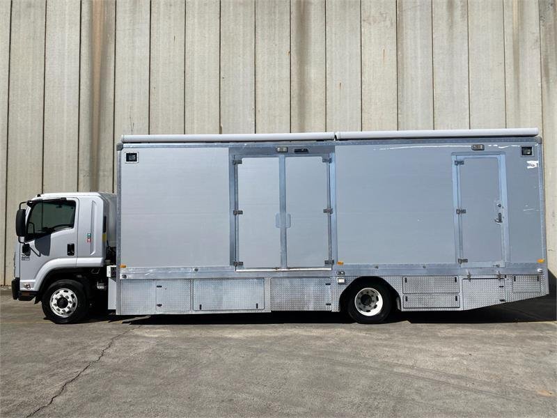 2009 Isuzu Fsd700 image 2
