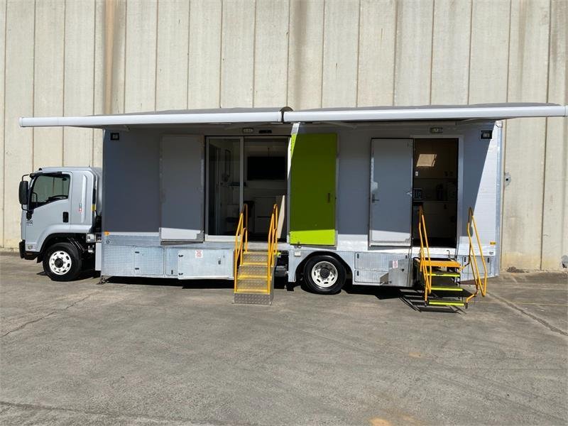 2009 Isuzu Fsd700 image 3