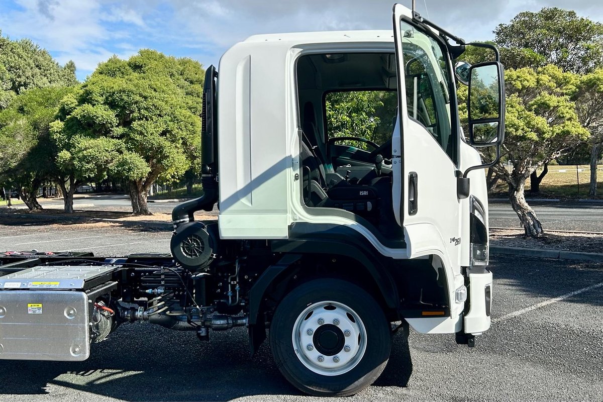 2026 Isuzu F Series FSR 140/120-260 AT R47 image 16