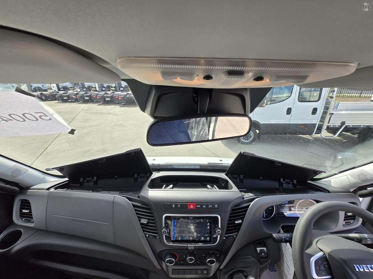 2025 Iveco Daily 45C18 Tradie Made image 16