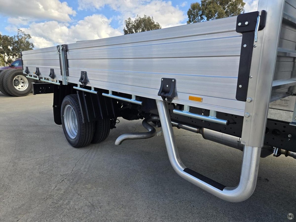 2025 Iveco Daily 45C18 Tradie Made image 17