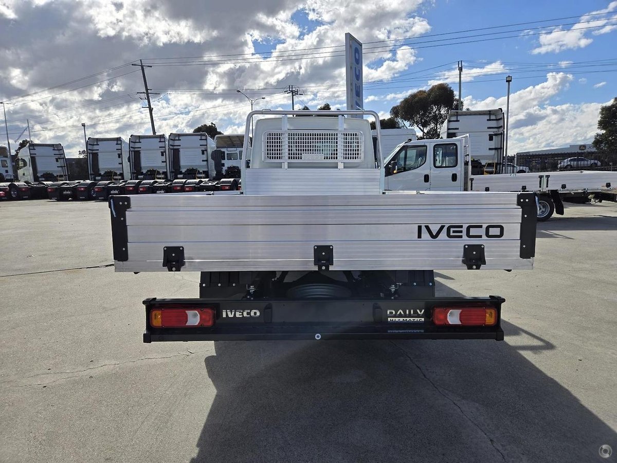 2025 Iveco Daily 45C18 Tradie Made image 7