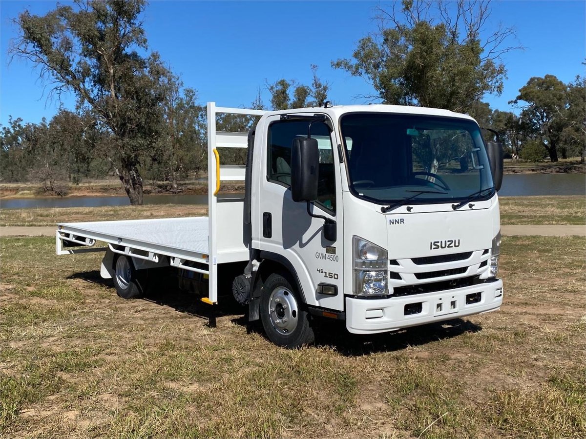 2019 Isuzu N Series NNR 45-150 image 9