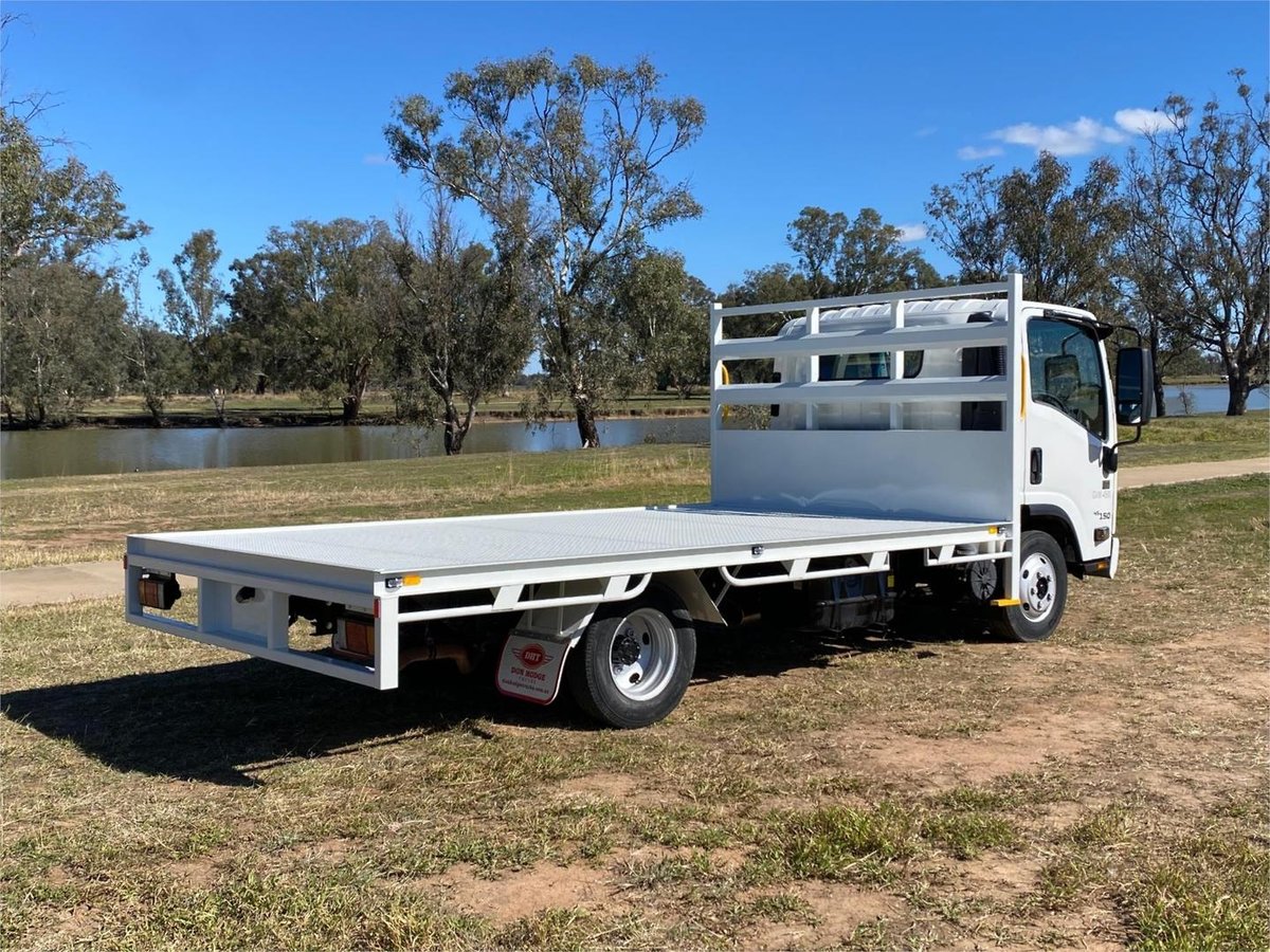 2019 Isuzu N Series NNR 45-150 image 6