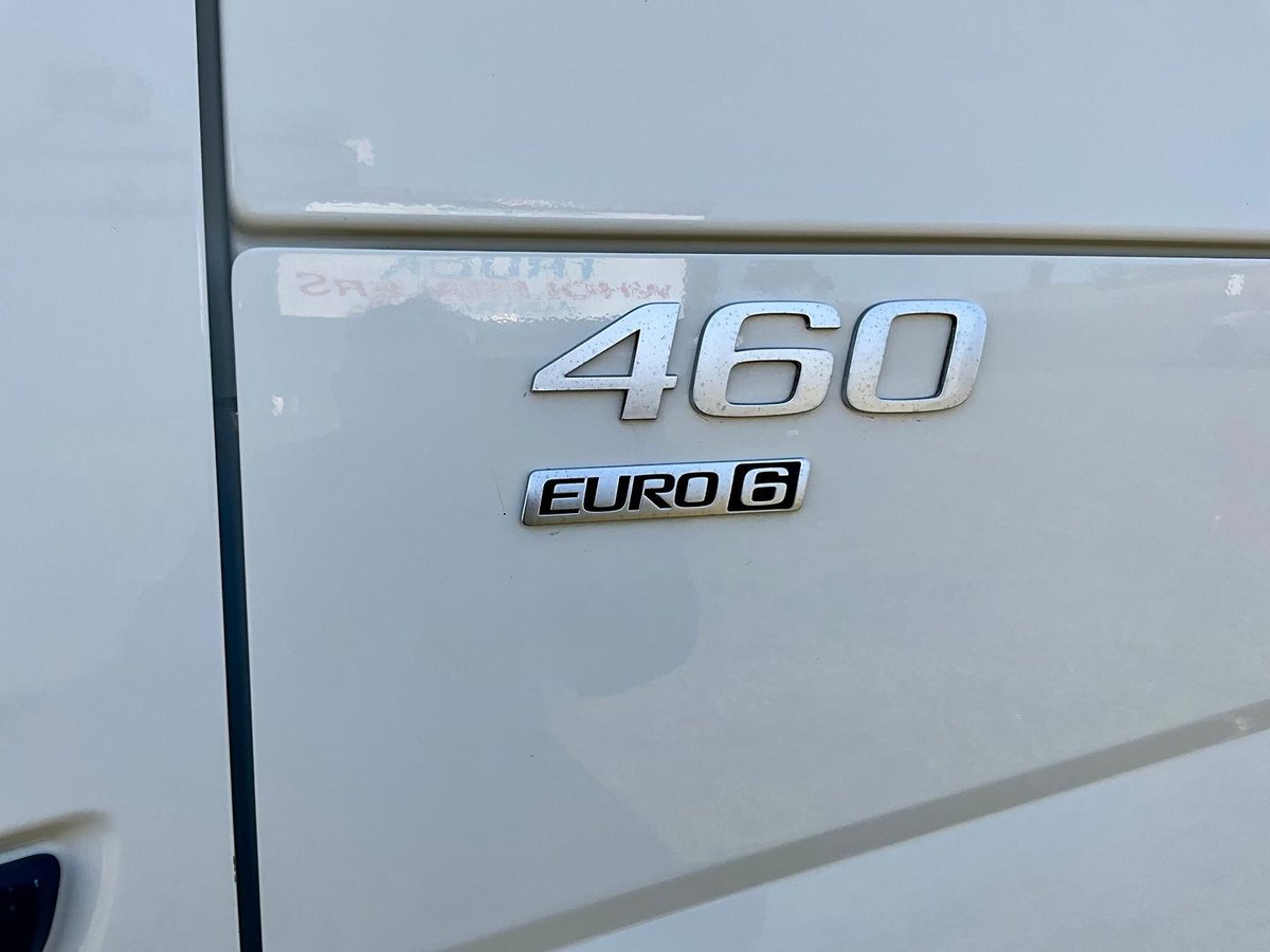 2022 Volvo Fm Series image 21