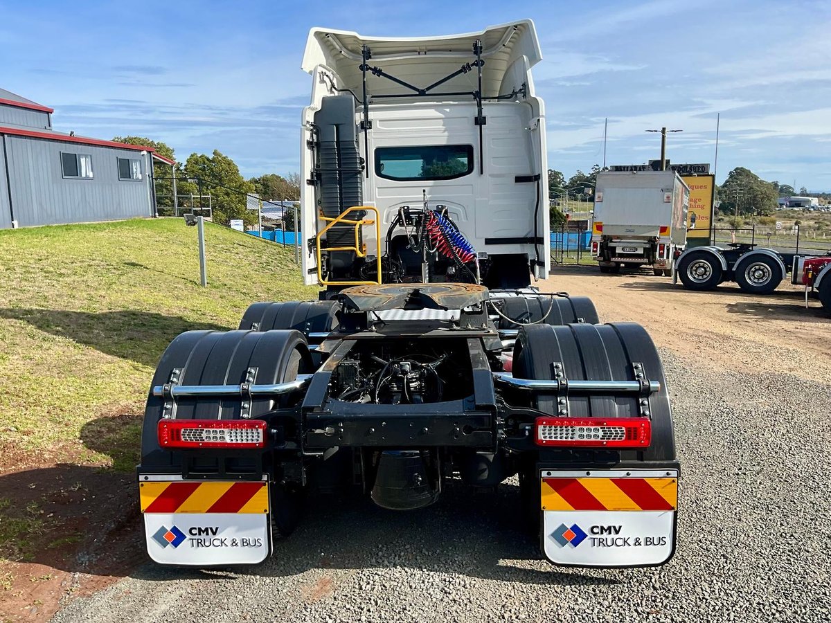 2022 Volvo Fm Series image 29