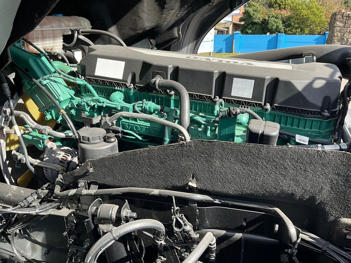 2022 Volvo Fm Series image 7