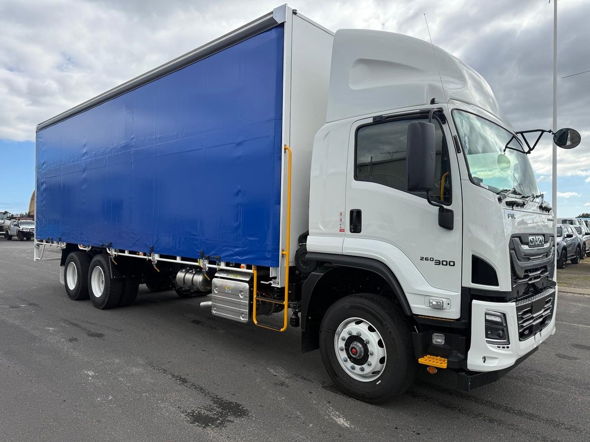 2026 Isuzu F Series FVL 260-300 Freightpack image 11