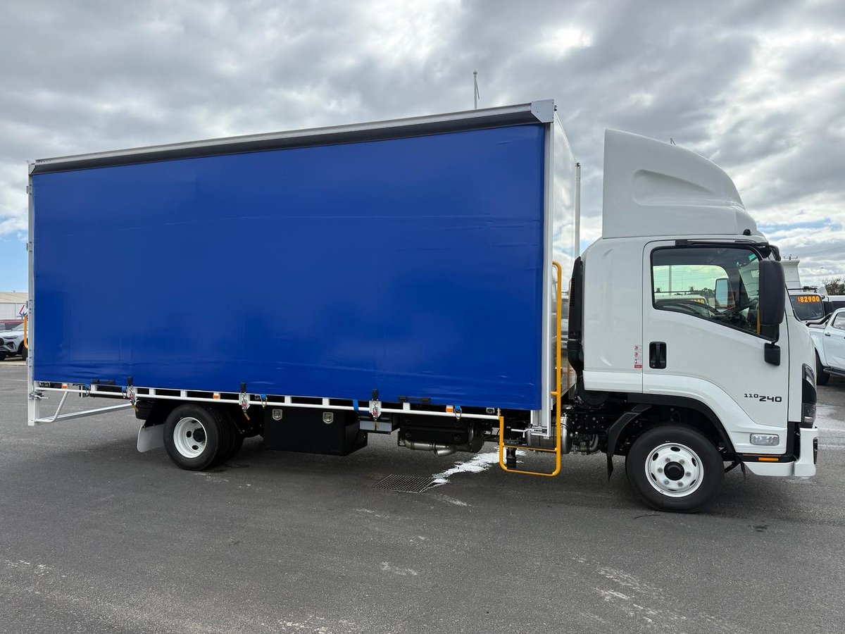 2026 Isuzu F Series FRR 110-240 AM R52 Freightpack image 9