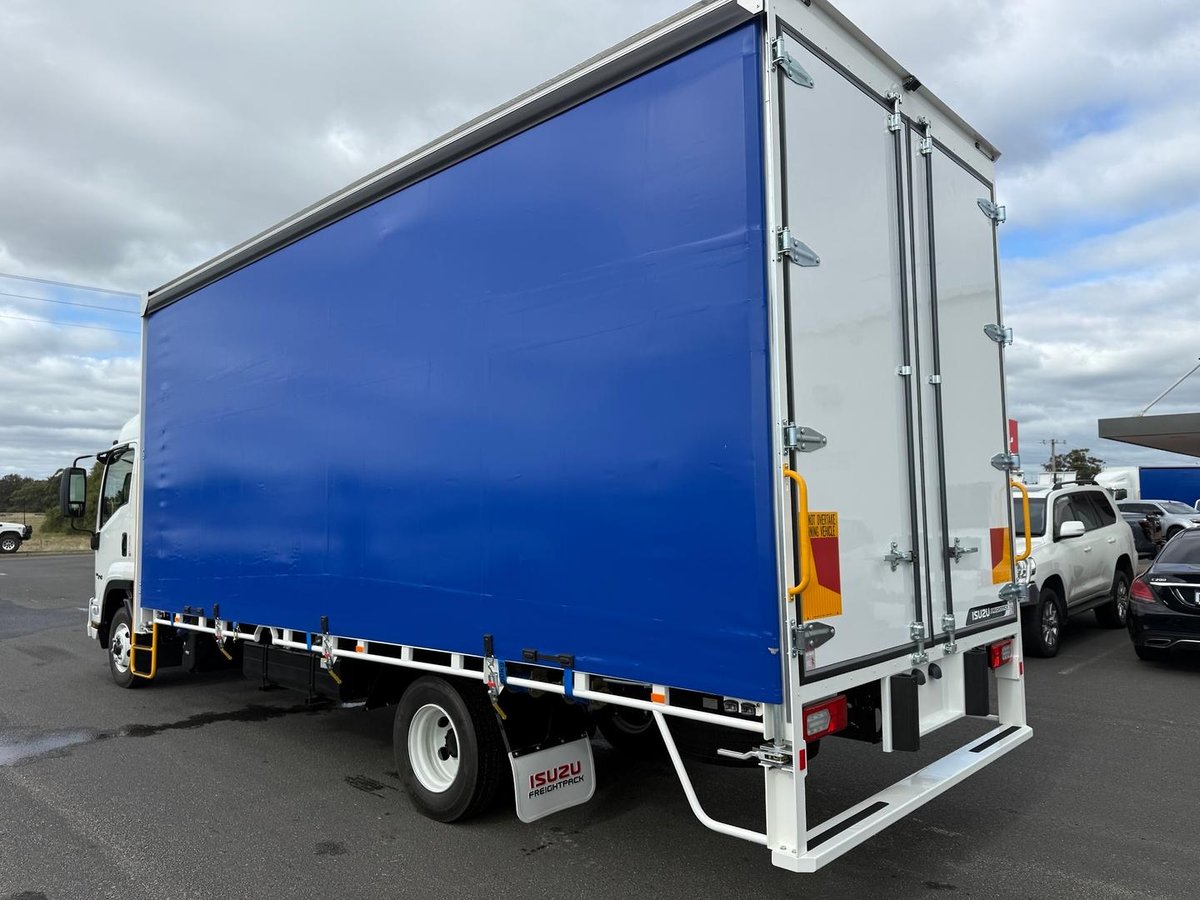 2026 Isuzu F Series FRR 110-240 AM R52 Freightpack image 10