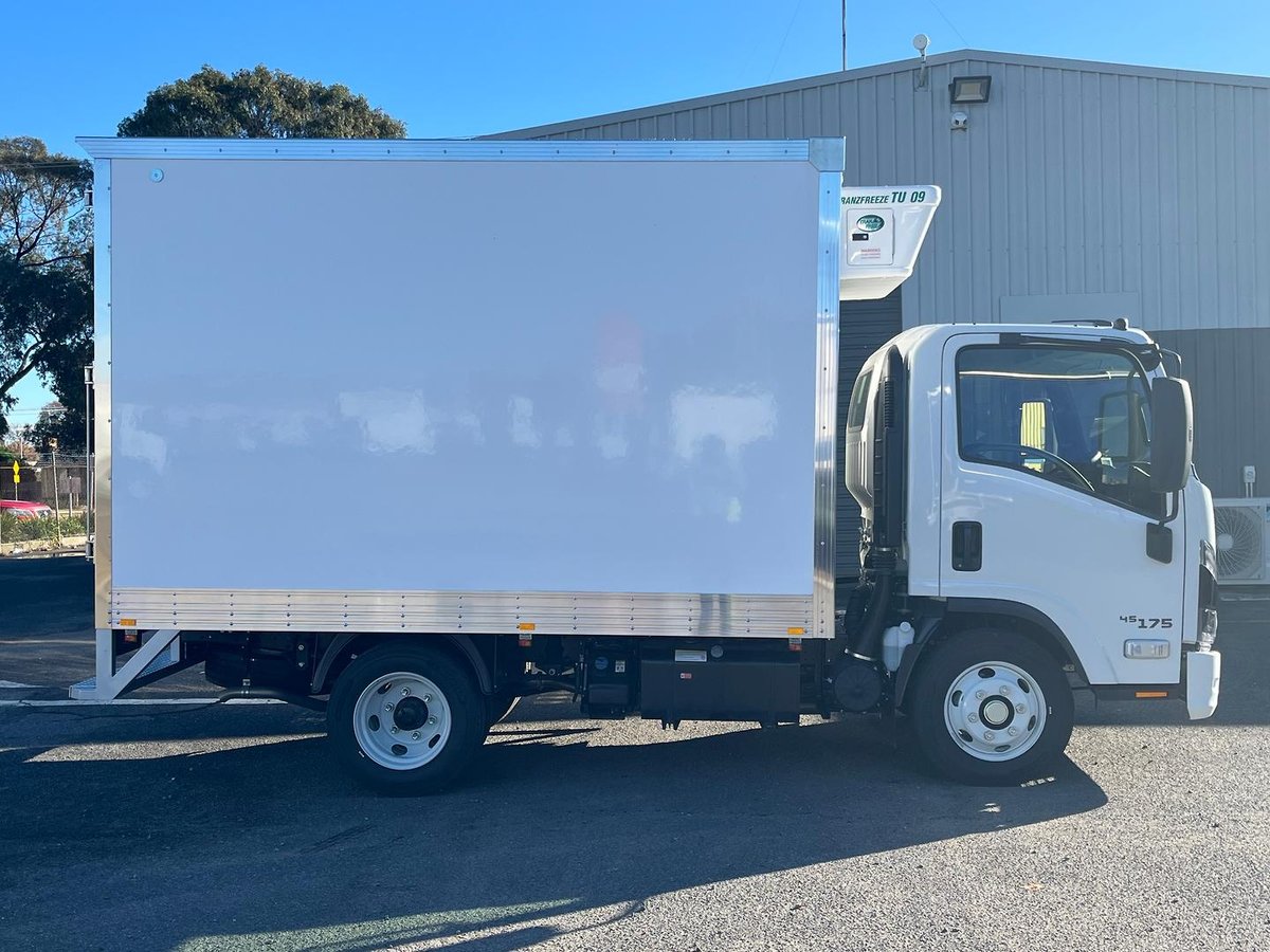 2026 Isuzu N Series NPR 45/65-175 DT D28 image 6