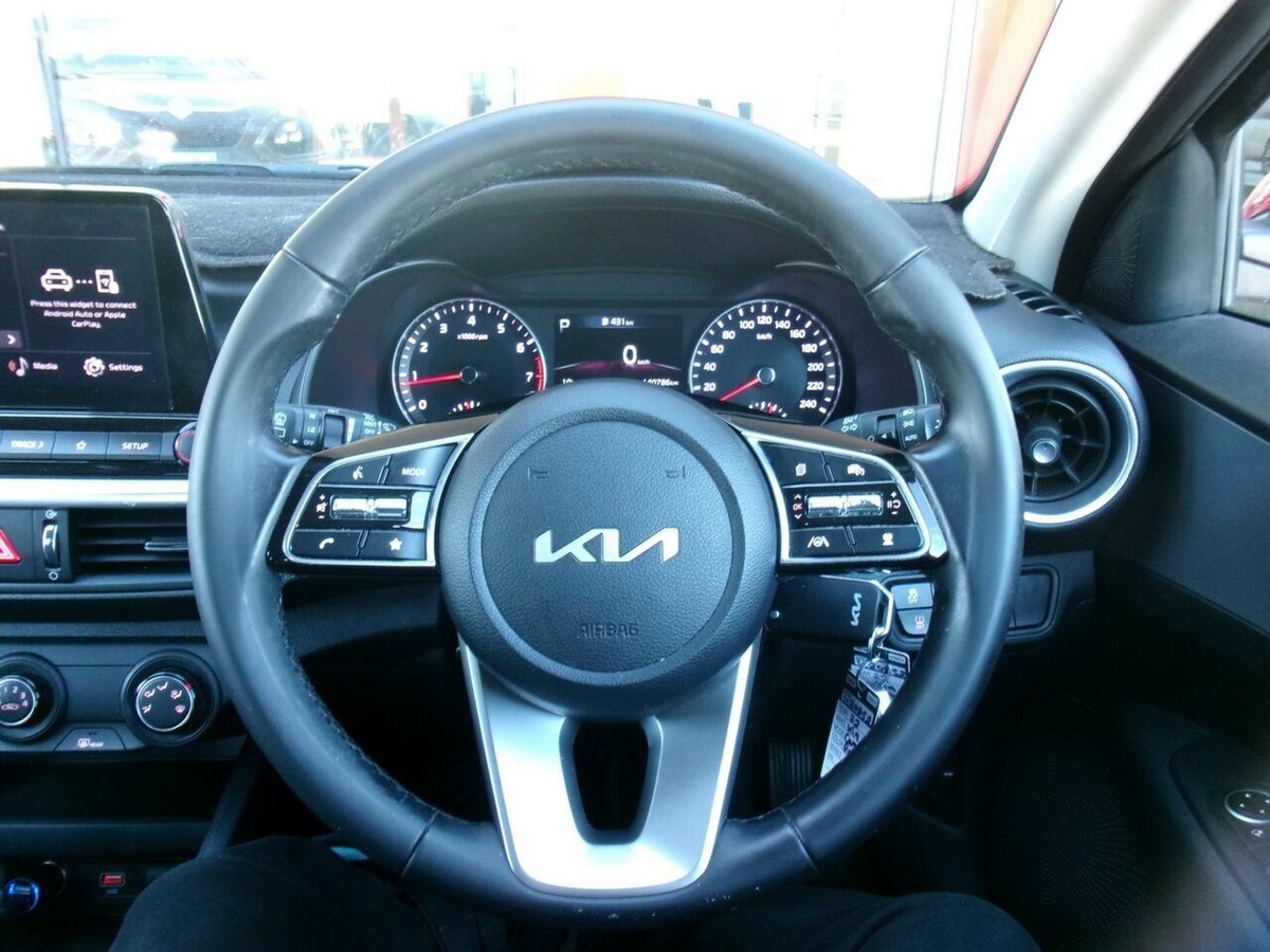 2022 Kia Cerato S BD MY22 image 13