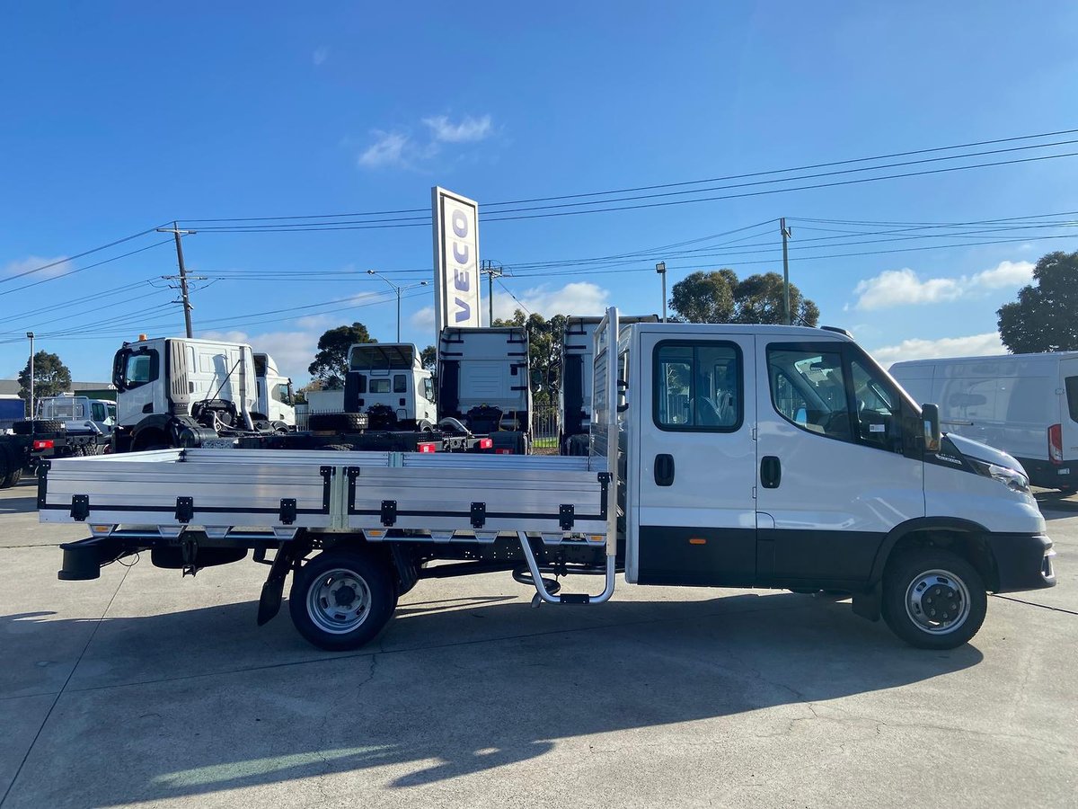 2026 Iveco Daily 45C18 Tradie Made image 7