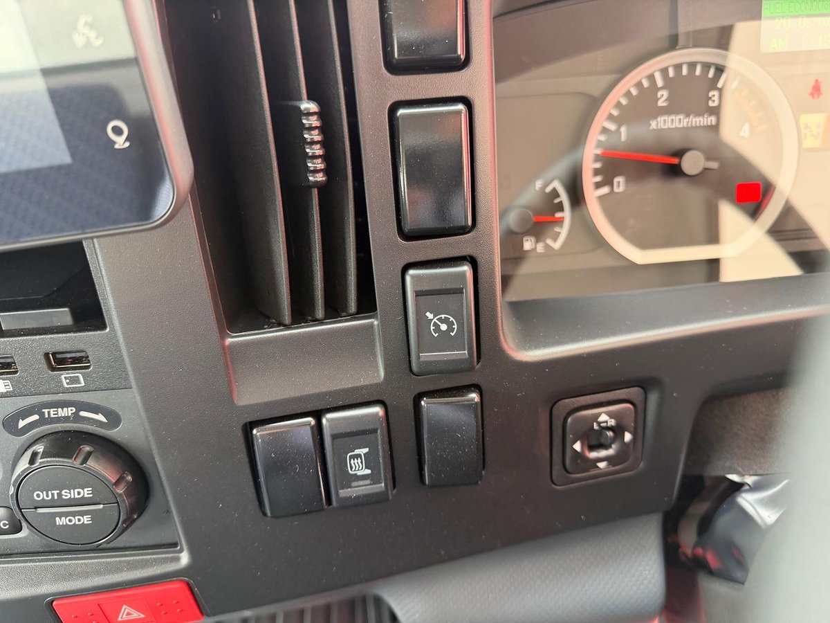 2025 Isuzu N Series NPR 65/45-190 image 16