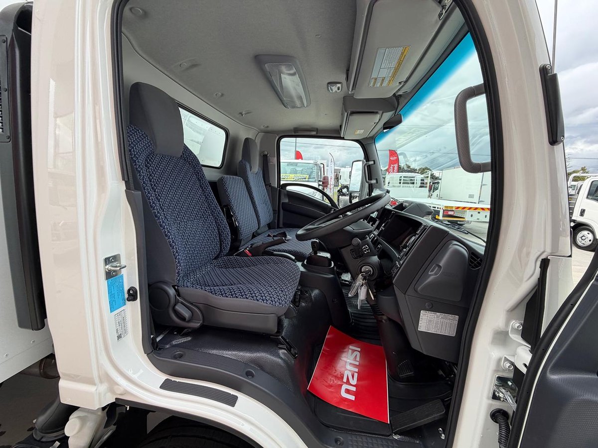 2025 Isuzu N Series NPR 65/45-190 image 9