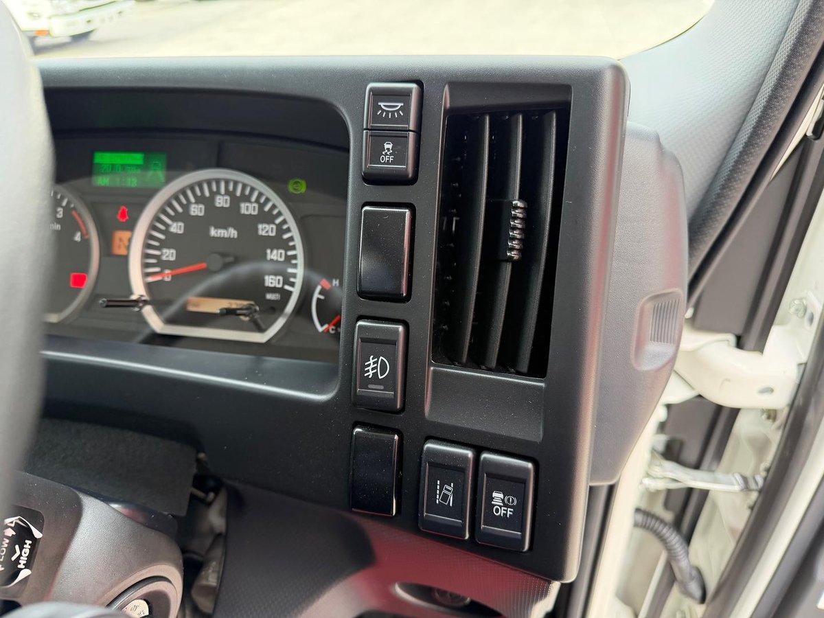 2025 Isuzu N Series NPR 65/45-190 image 17