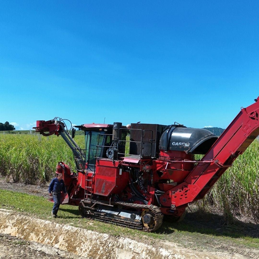 2025 CASE IH Austoft 9000 image 2