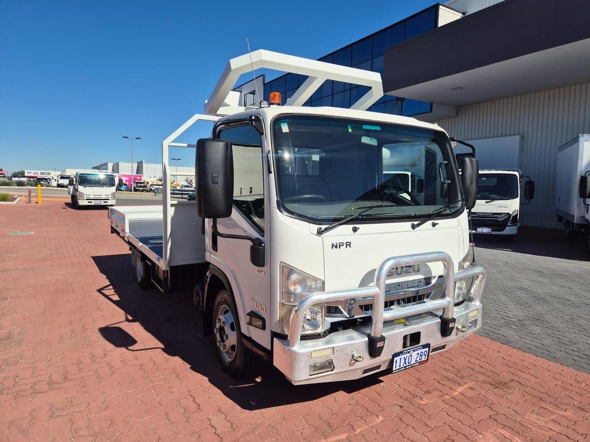 2016 Isuzu Npr 75-190  Amt 3.5 Ton Tray With Rops image 5