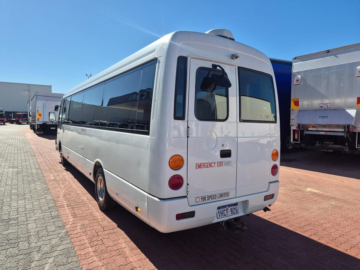 2012 Fuso Rosa 25 Seat Auto Deluxe Bus image 10