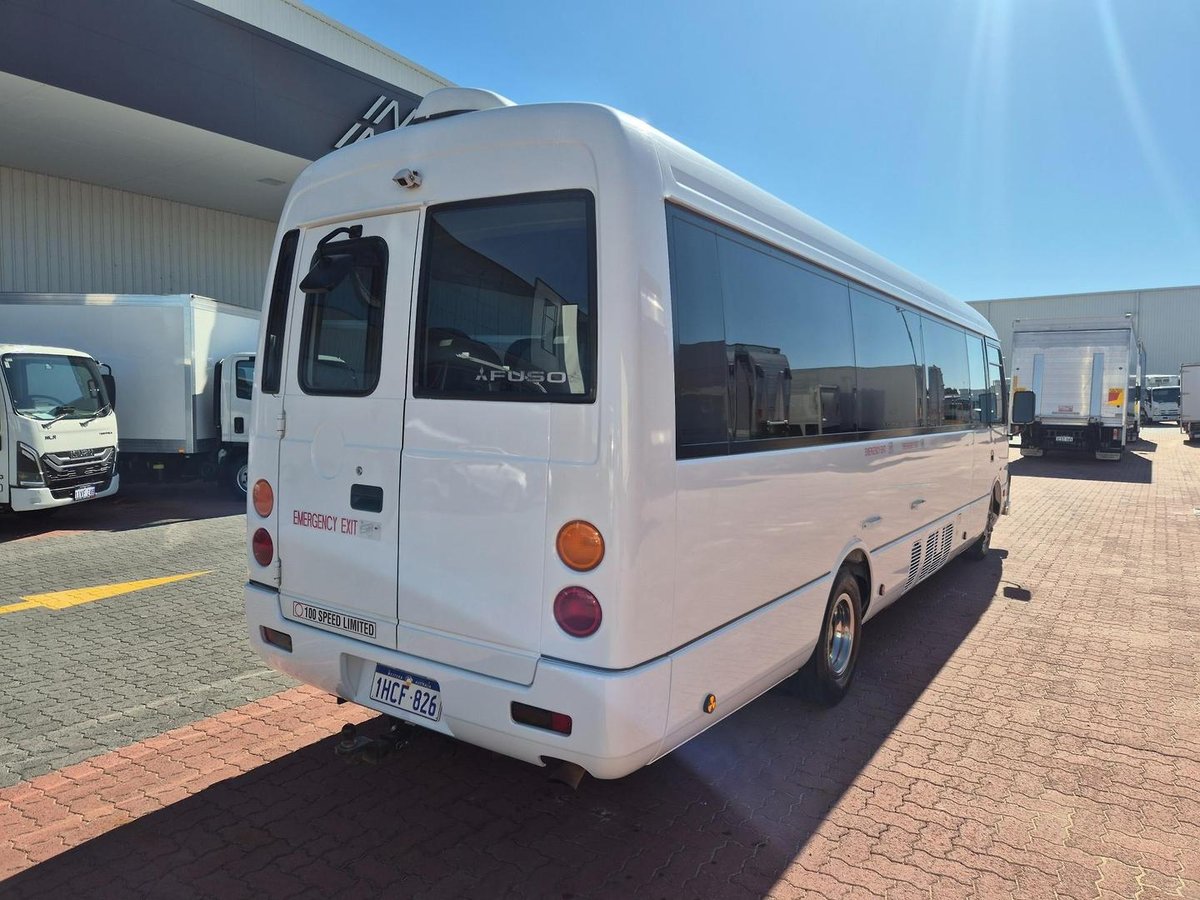 2012 Fuso Rosa 25 Seat Auto Deluxe Bus image 14