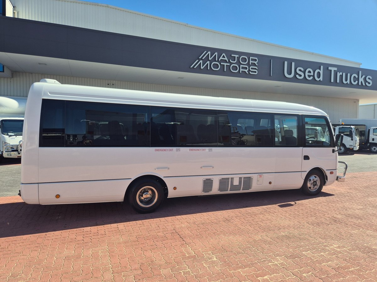 2012 Fuso Rosa 25 Seat Auto Deluxe Bus image 15