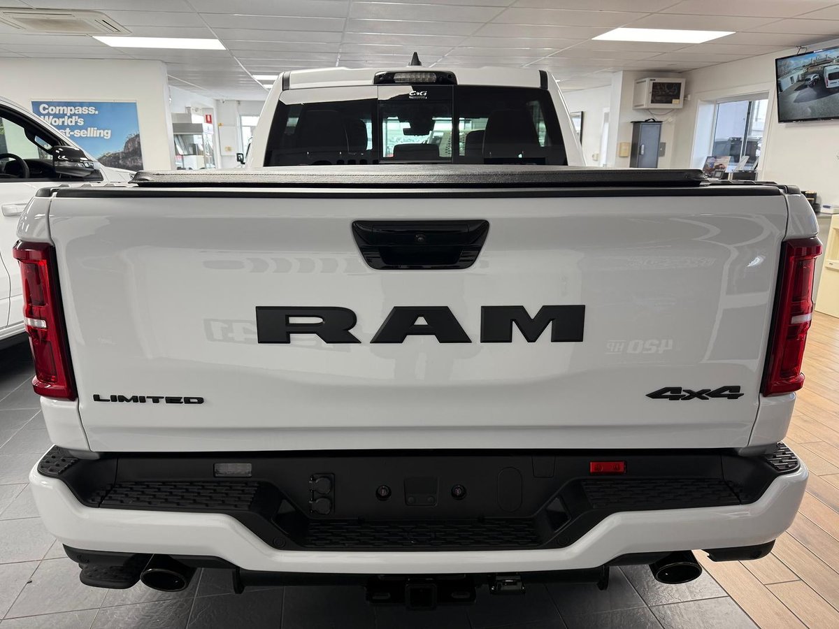 2026 RAM 1500 Limited Hurricane HO RamBox DT MY26 4X4 Dual Range image 10