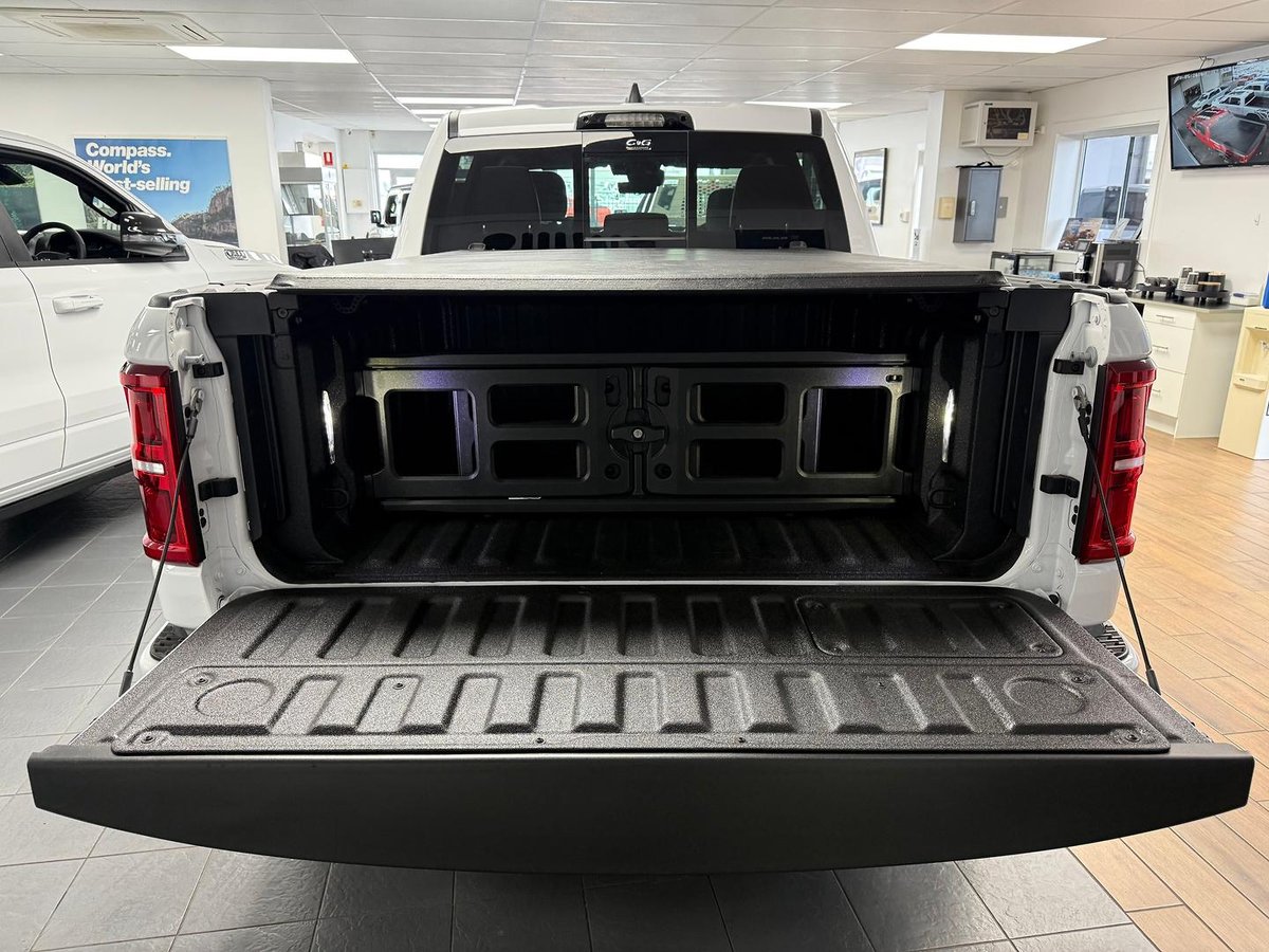 2026 RAM 1500 Limited Hurricane HO RamBox DT MY26 4X4 Dual Range image 14