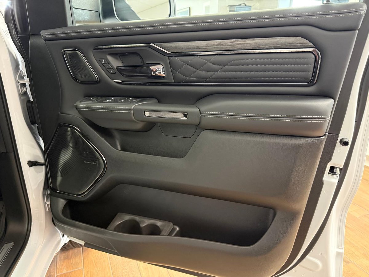 2026 RAM 1500 Limited Hurricane HO RamBox DT MY26 4X4 Dual Range image 21