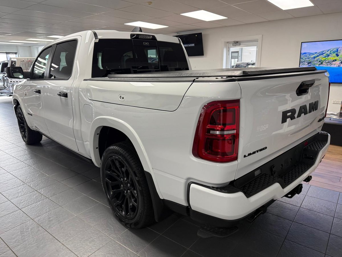 2026 RAM 1500 Limited Hurricane HO RamBox DT MY26 4X4 Dual Range image 7