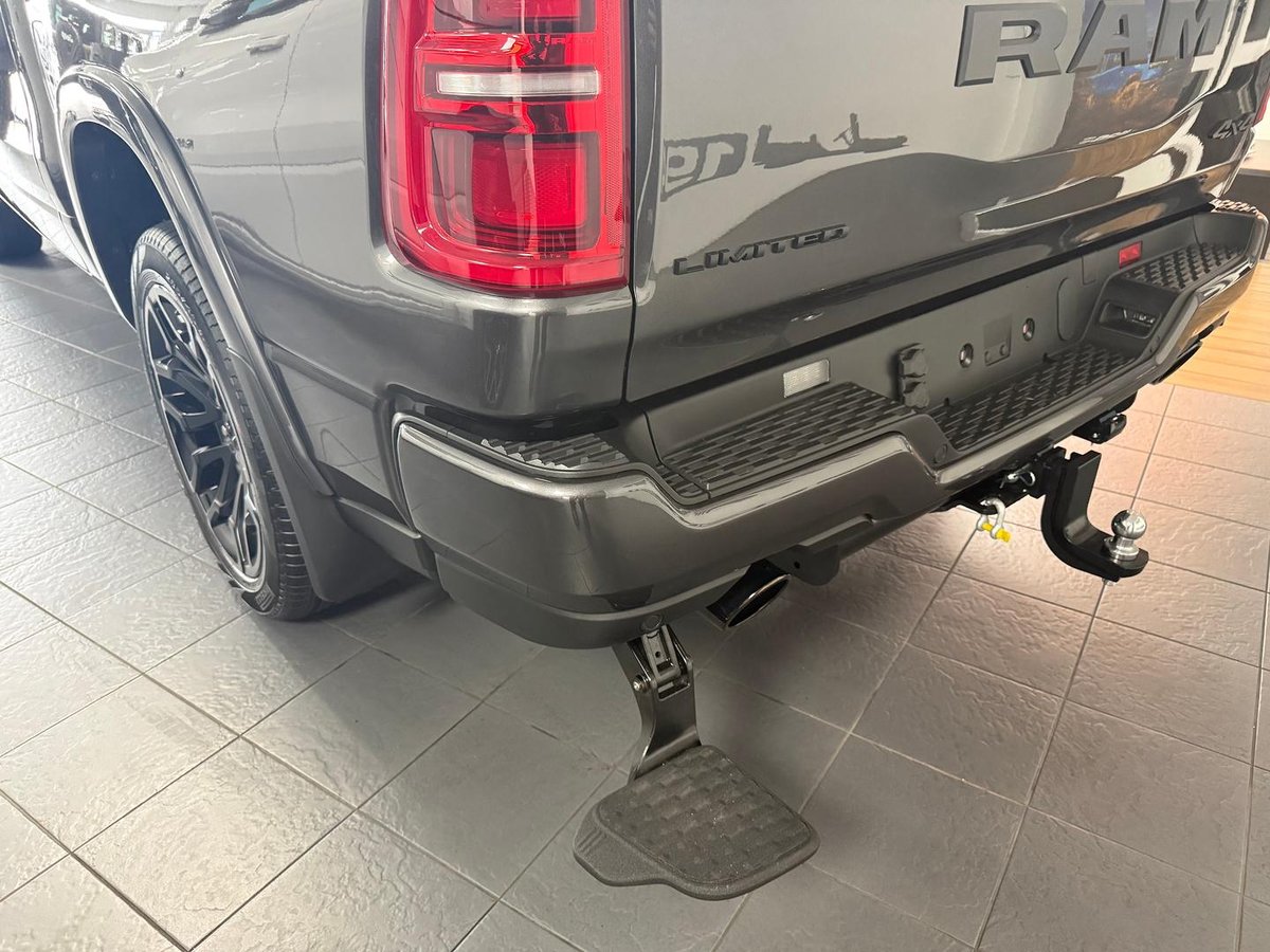 2026 RAM 1500 Limited Hurricane HO RamBox DT MY26 4X4 Dual Range image 9