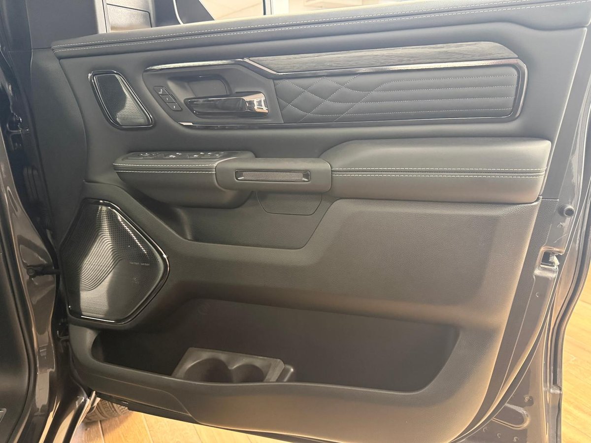 2026 RAM 1500 Limited Hurricane HO RamBox DT MY26 4X4 Dual Range image 23