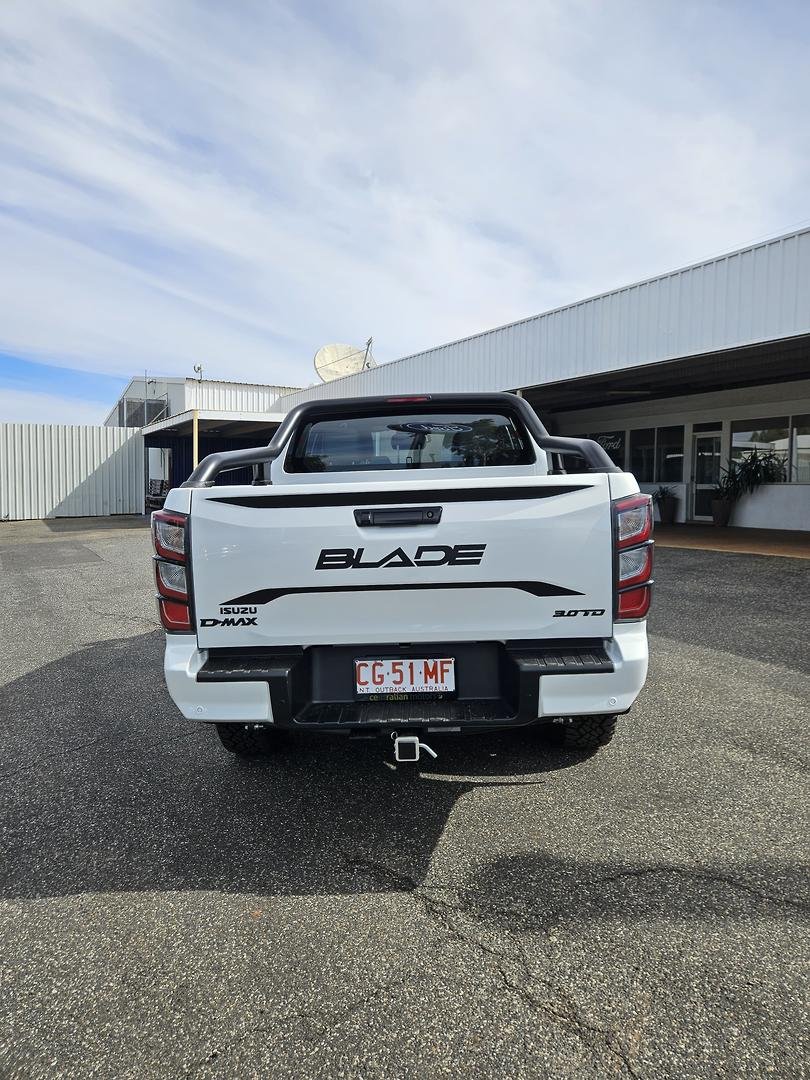 2026 Isuzu D-MAX BLADE MY25.5 4X4 Dual Range image 20