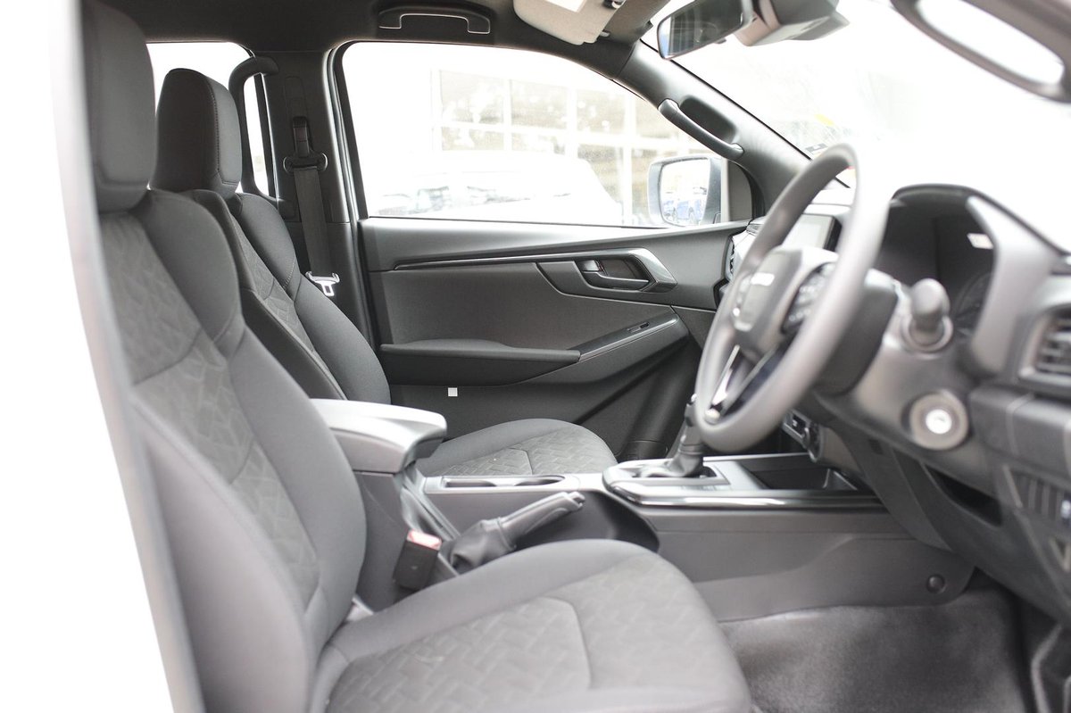 2025 Isuzu D-MAX X-RIDER MY25.5 4X4 Dual Range image 13