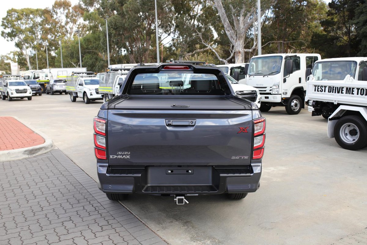 2025 Isuzu D-MAX X-TERRAIN MY25.5 4X4 Dual Range image 7