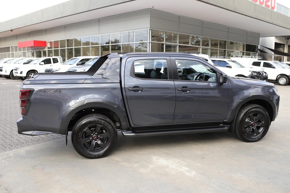 2025 Isuzu D-MAX X-TERRAIN MY25.5 4X4 Dual Range image 9